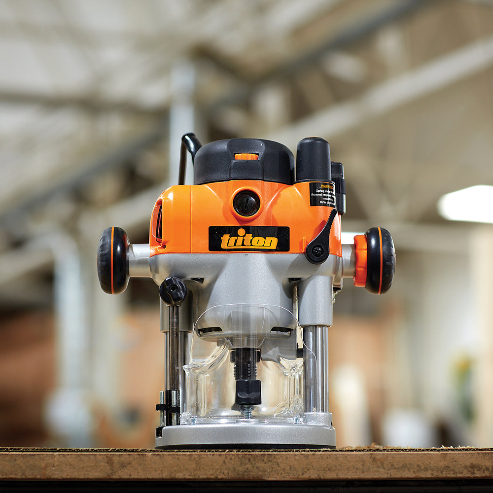 Triton TRA001 2400W Dual Mode Precision Plunge Router