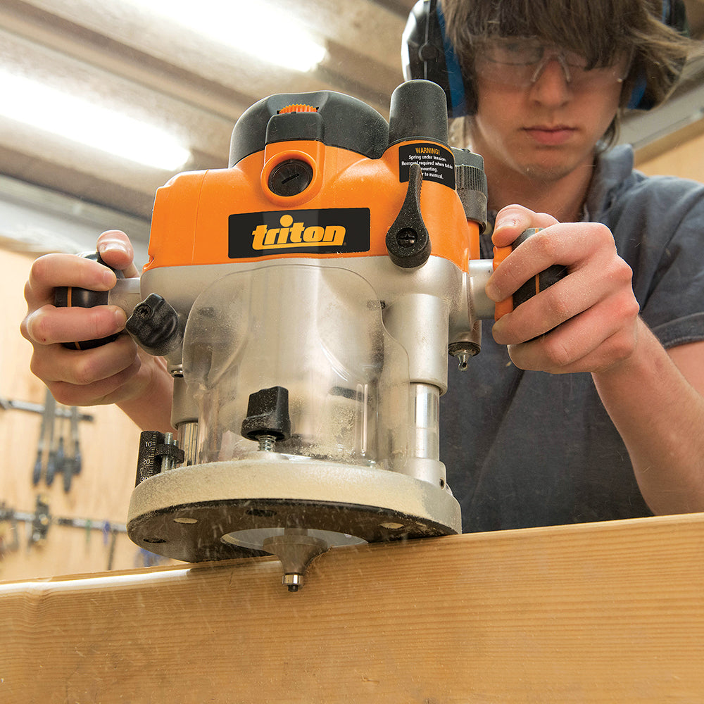 Triton TRA001 2400W Dual Mode Precision Plunge Router