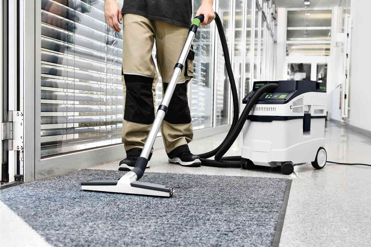Festool CT 25L Dust Extractor with large 25L container volume for extensive cleaning at construction sites and workshops