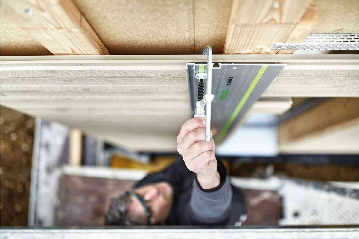 Festool FS 1400/2 Guide Rail Start Set in use on a work surface for precise and straight cuts