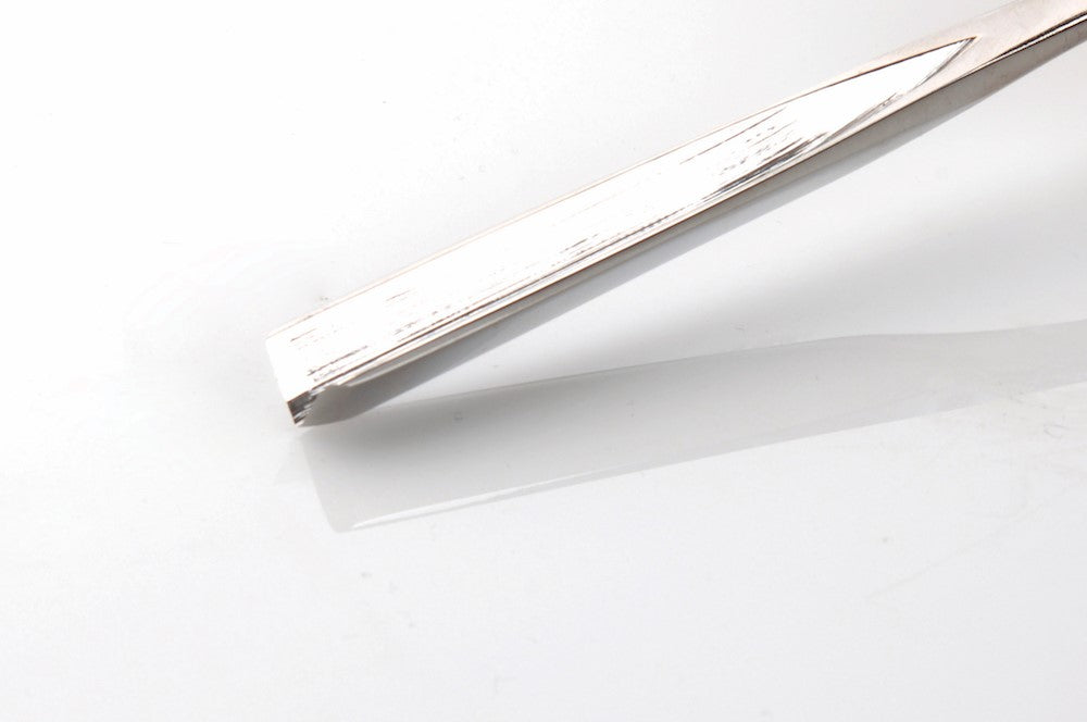 Kirschen Two Cherries #39 Straight V-Gouge Wood Carving Chisel 75-V - High-quality German woodworking tool craftsmanship