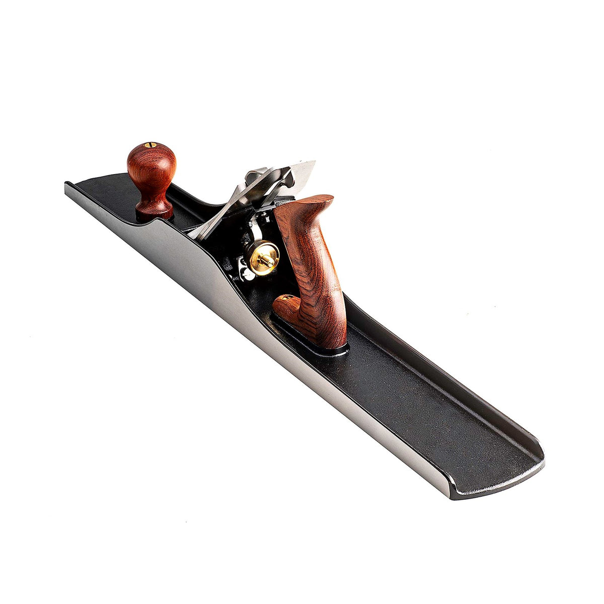 Luban No. 8 Jointing Plane in action, ensuring precision on long edges and large surfaces