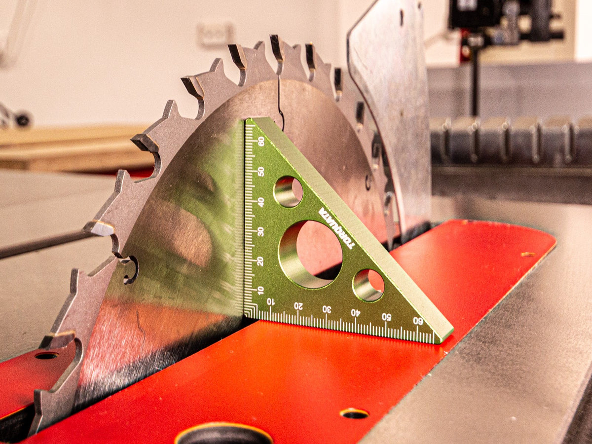 Torquata Triangular Setup Square in solid aluminium alloy for precise woodworking angles