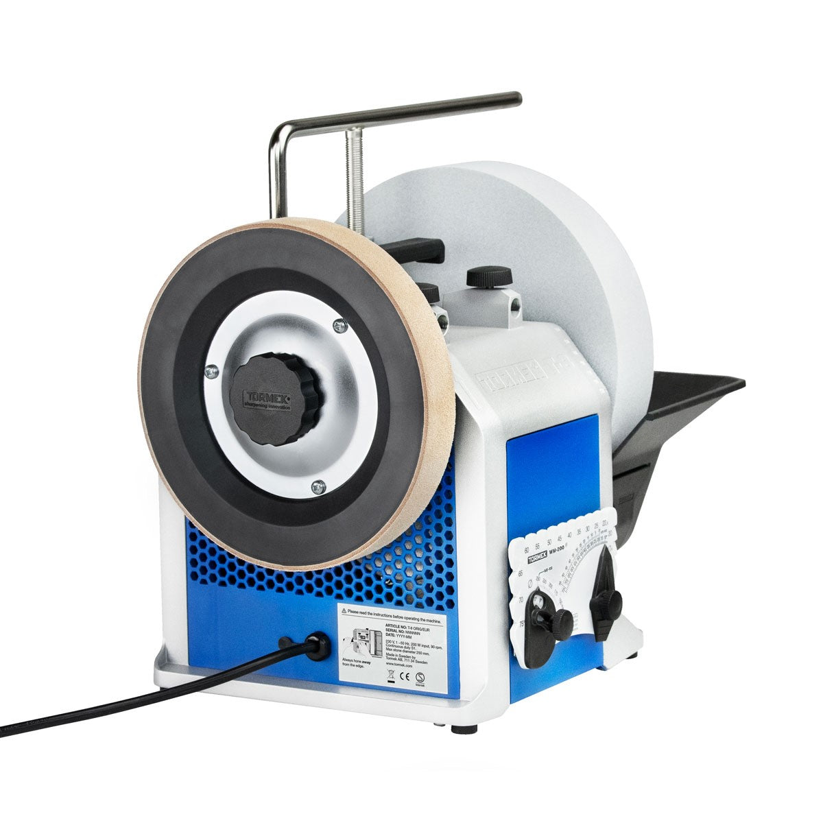 Tormek T-8 Wet Stone Grinder 250mm 200W - Close-up of blade sharpening with precision