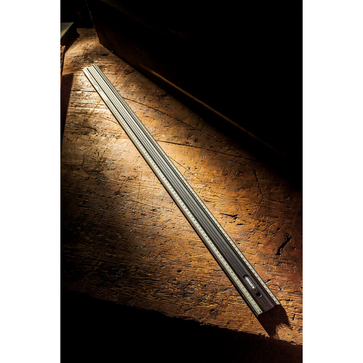 Long Torquata Aluminium Straight Edge 968mm 38in upgrade design refresh reliable durable must-have workshop