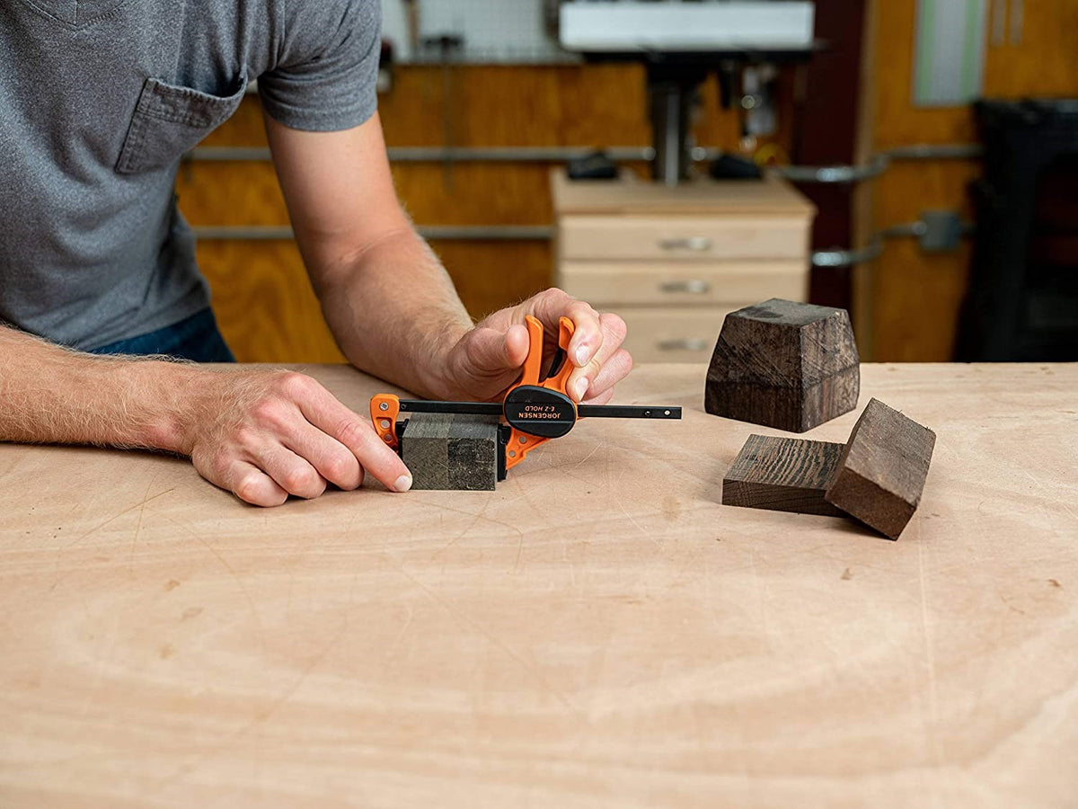 Pony Jorgensen E-Z HOLD Hobby Trigger Clamps 200mm - Detail of contoured comfort grip and quick-release lever