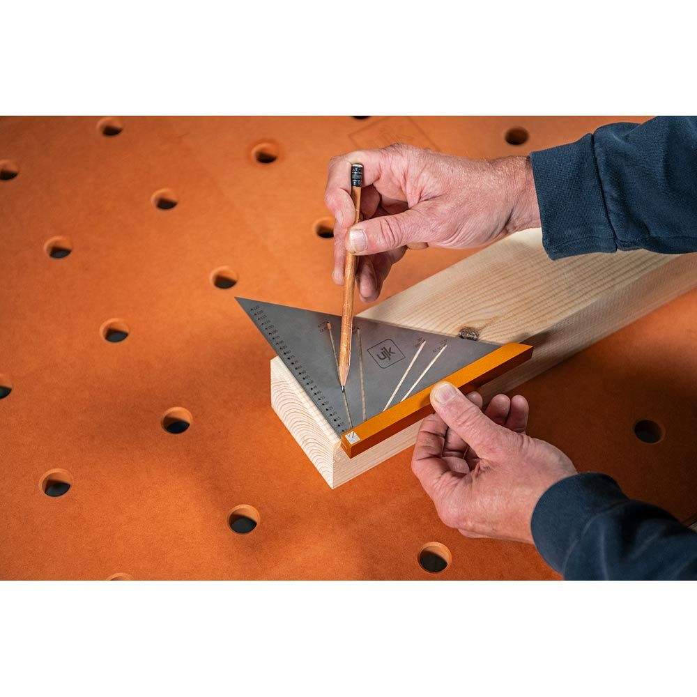 Compact angle squares 75 & 125mm set in stainless steel and aluminium, top view