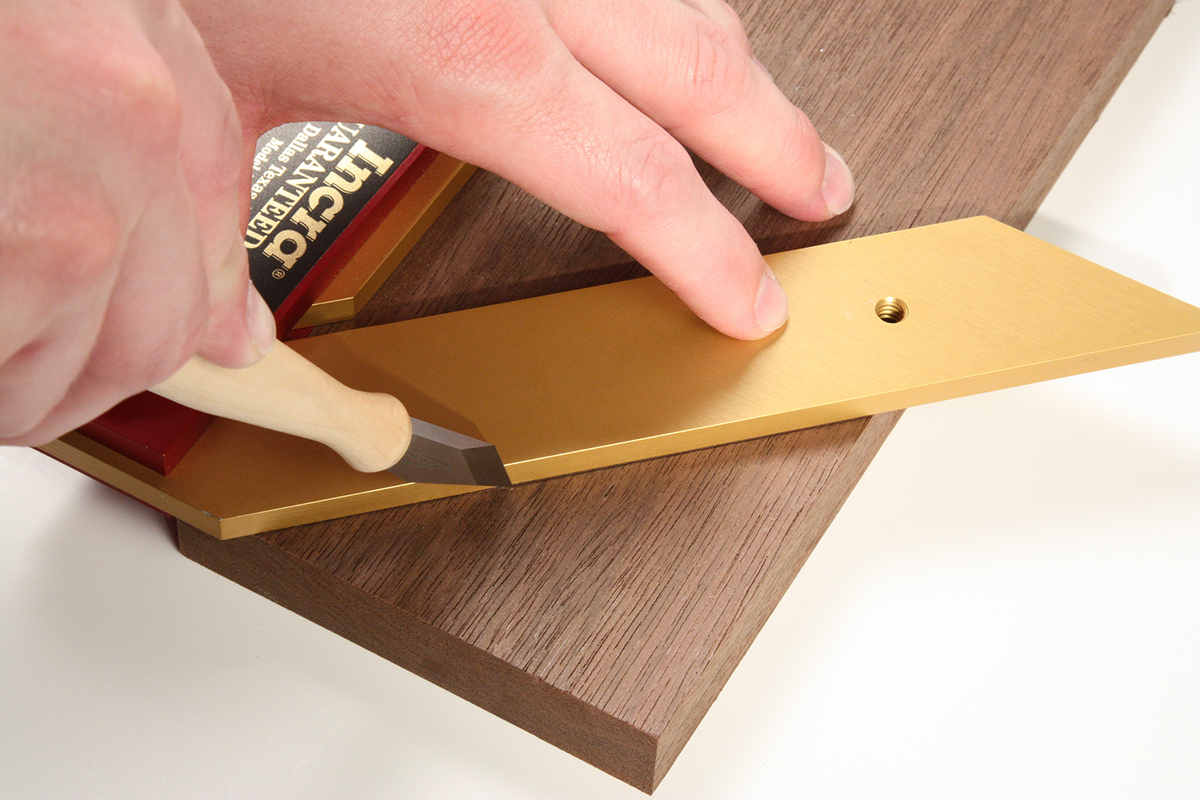 iGaging Reversible Marking Knife 38mm Blade 55 Degree Bevel, angled view showcasing precision blade and ergonomic handle