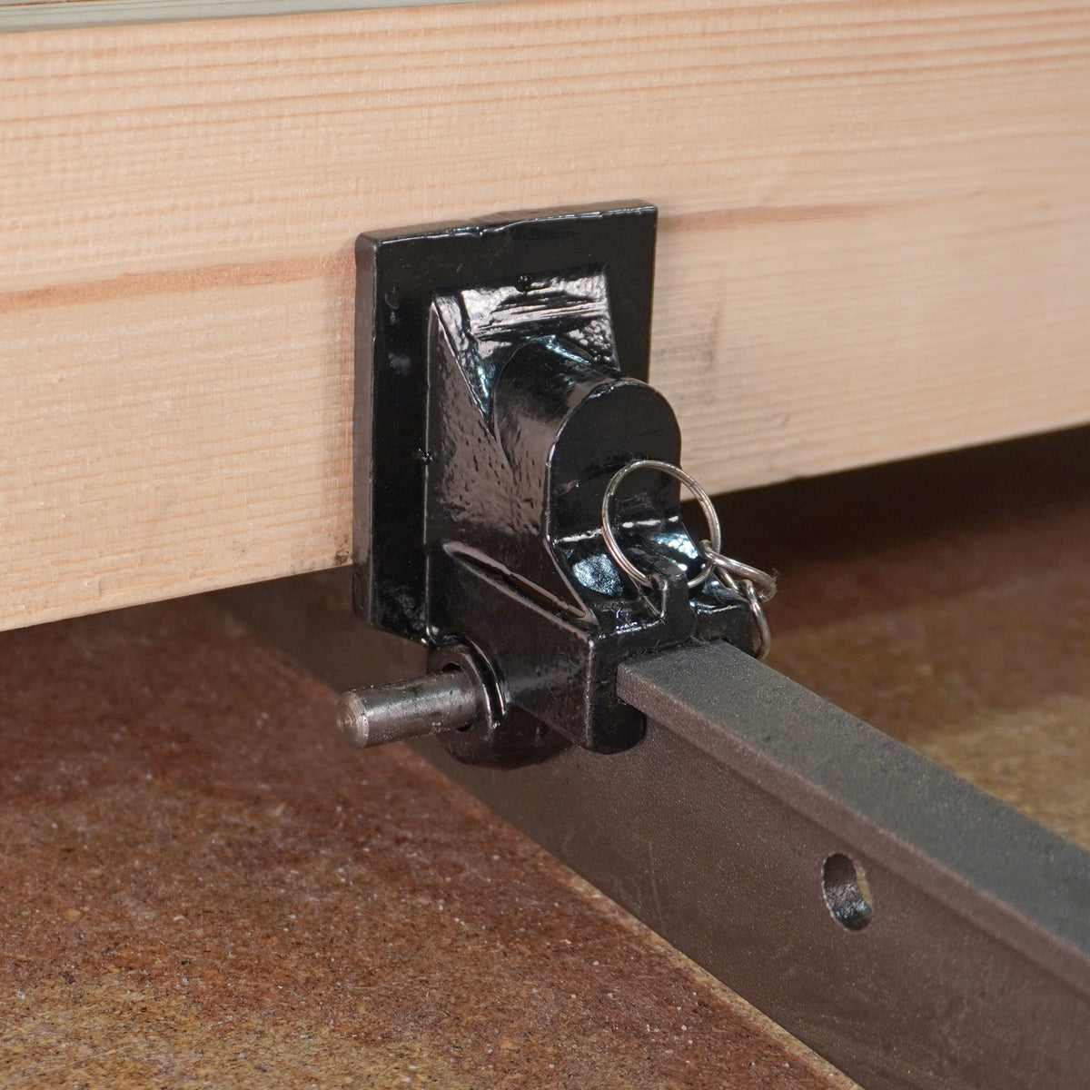 Torquata Heavy Duty Steel T-Bar Sash Clamp 750mm Capacity