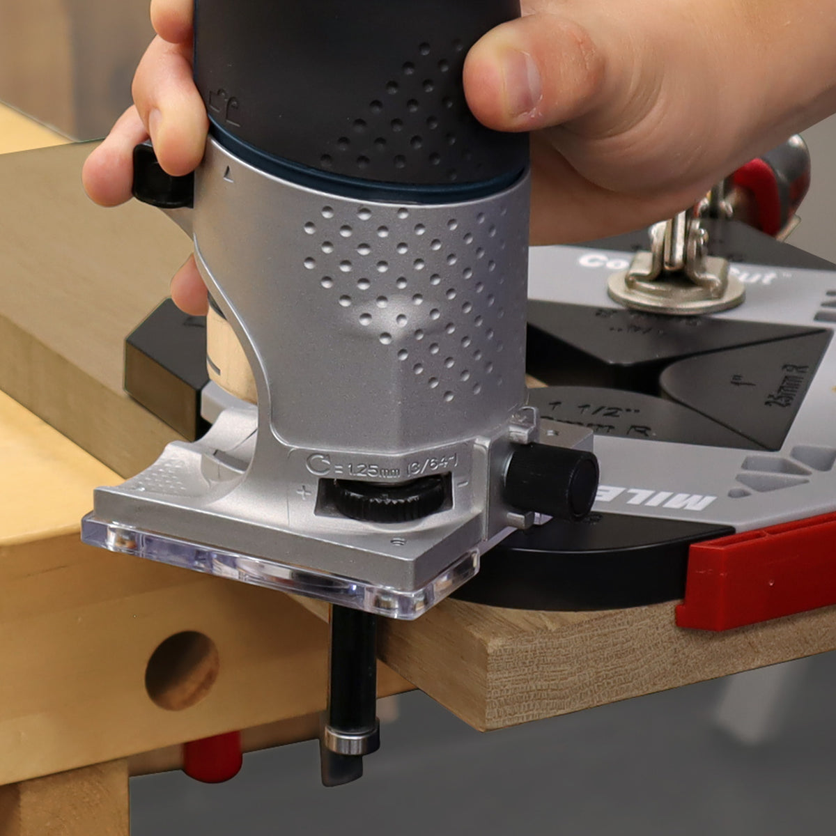 Milescraft CornerCut Radius Router Jig