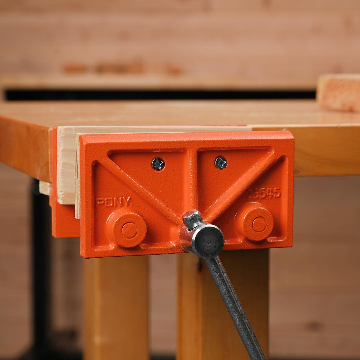 Pony Jorgensen Light-Duty Woodworkers Vice Cast Iron 115mm Jaw Capacity on wooden workbench