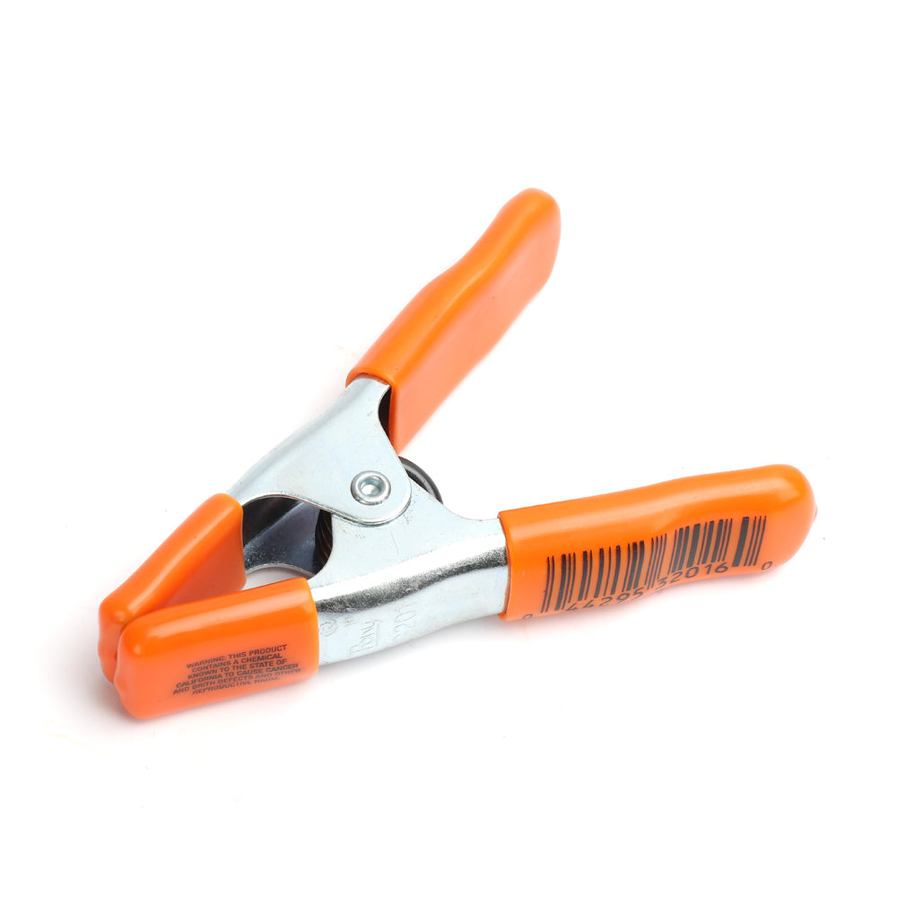Pony Jorgensen Set of 3 Metal Spring Clamps in use