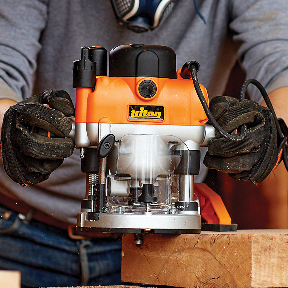 Triton TRA001 2400W Dual Mode Precision Plunge Router