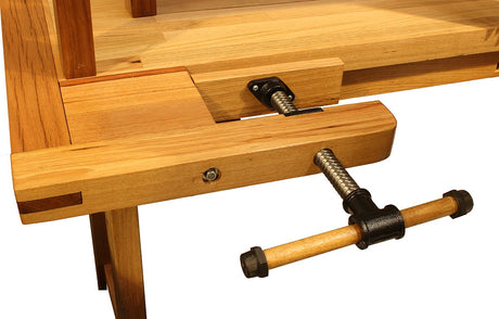 Torquata Shoulder Vice Screw 330mm in action on woodworking bench