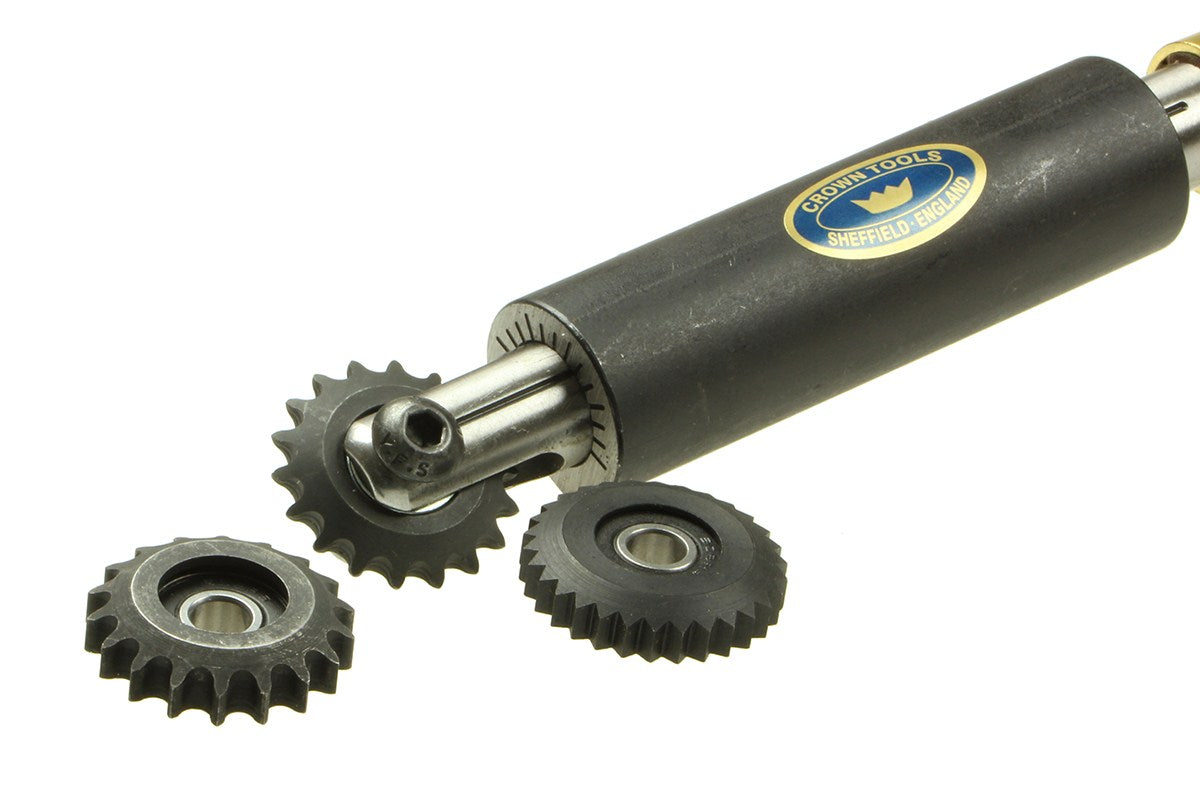 Crown Spiralling & Texturing Set Woodturning Tool with Indexing Sleeve - Close-up view of texturing wheel and indexing sleeve in use