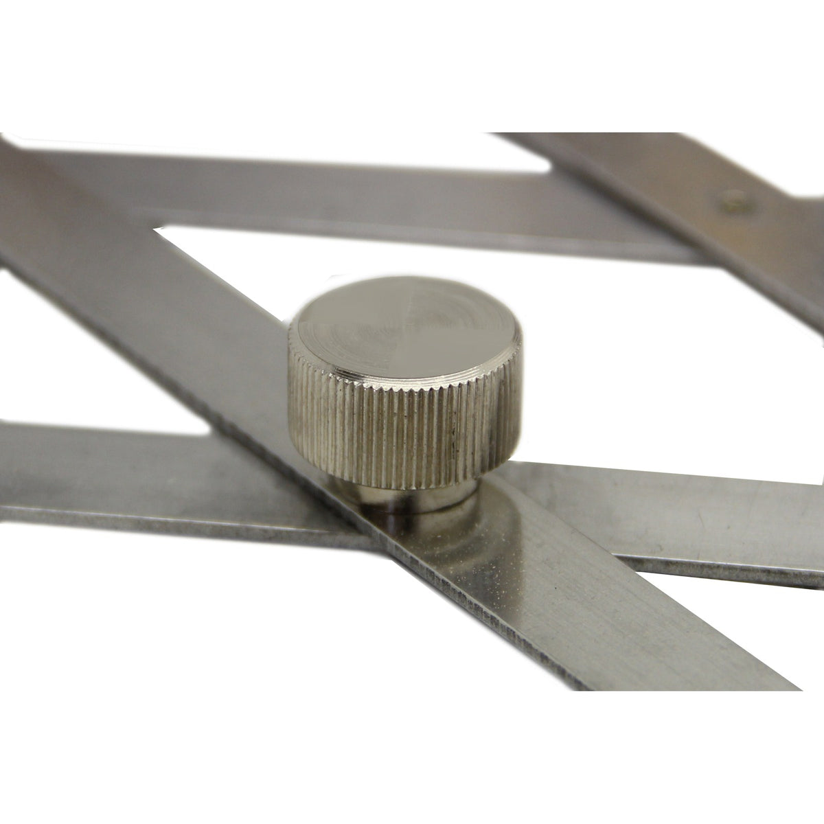 MPOWER Point 2 Point MK2 Marker in use for precise equidistant layout marking