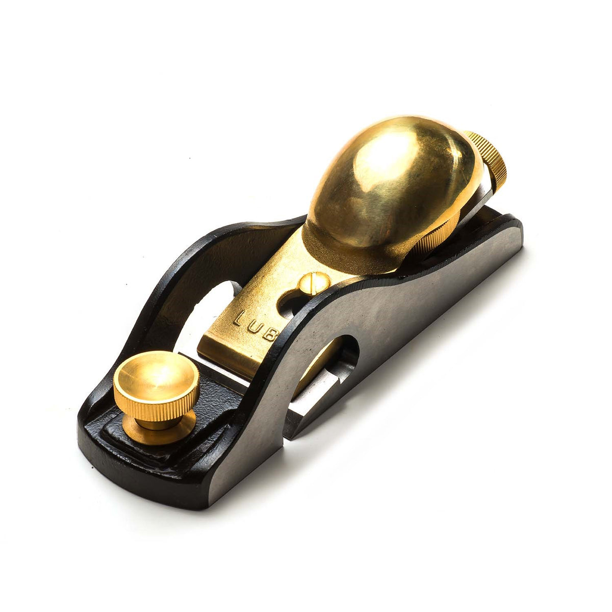Luban Knuckle Cap Rebate Block Hand Plane showcasing its robust design and sharp blade