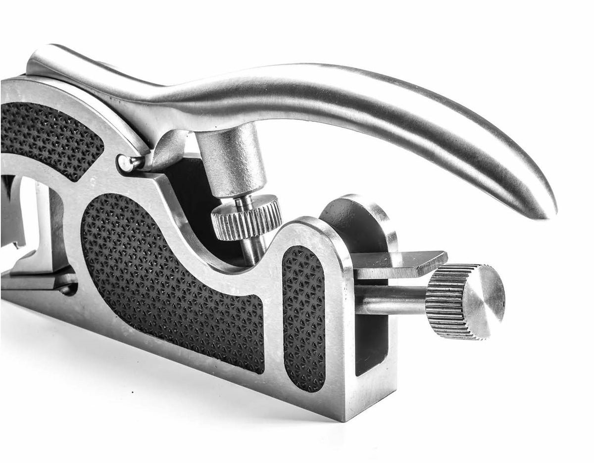 Luban No. 1 Small Shoulder Hand Plane, ideal for one-handed use, compact at 135 x 13mm