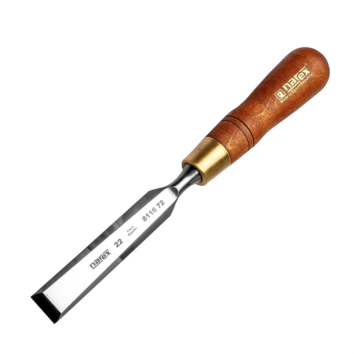 Narex Premium Bevel Edge Cabinet Chisels Hornbeam Handles in action