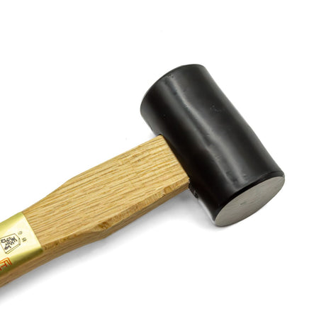Susa Seisakucho Daruma Genno Japanese Hammer flat and domed face woodworking tool in action