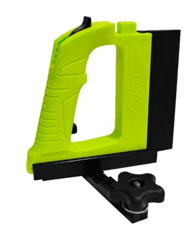 BOW Bandsaw GuidePRO Featherboard Set in action, ensuring precise cuts with ease