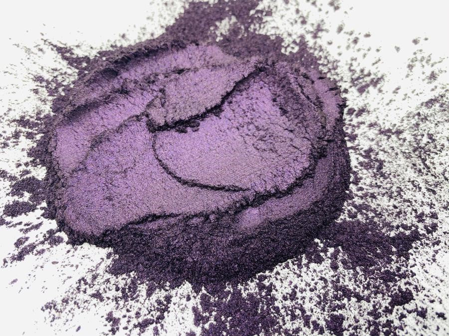 Purple pearlescent mica powder in 50g pack suitable for epoxy resin