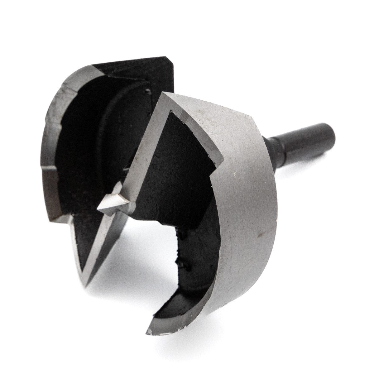 Fisch Black Shark Pro Forstner Bits for Hardwoods - Close-up view of sharp cutting edges on the Forstner bit