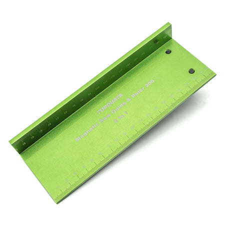 Torquata Magnetic Hand Saw Guide 200mm in action, ensuring precise square cuts for woodworking projects