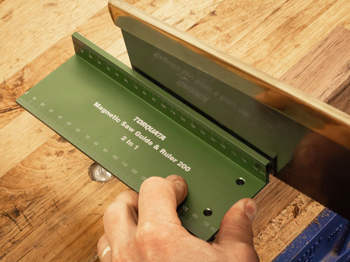 Torquata Magnetic Hand Saw Guide 200mm