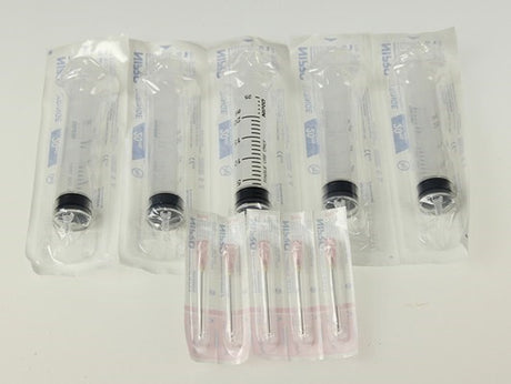 Glue syringe and needles kit for precise glue or resin application in woodworking projects