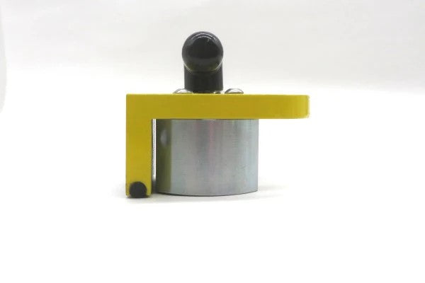 Magswitch Magnetic Magmount 150 Gripright 90 Degree Switchable Magnet in use on a table saw