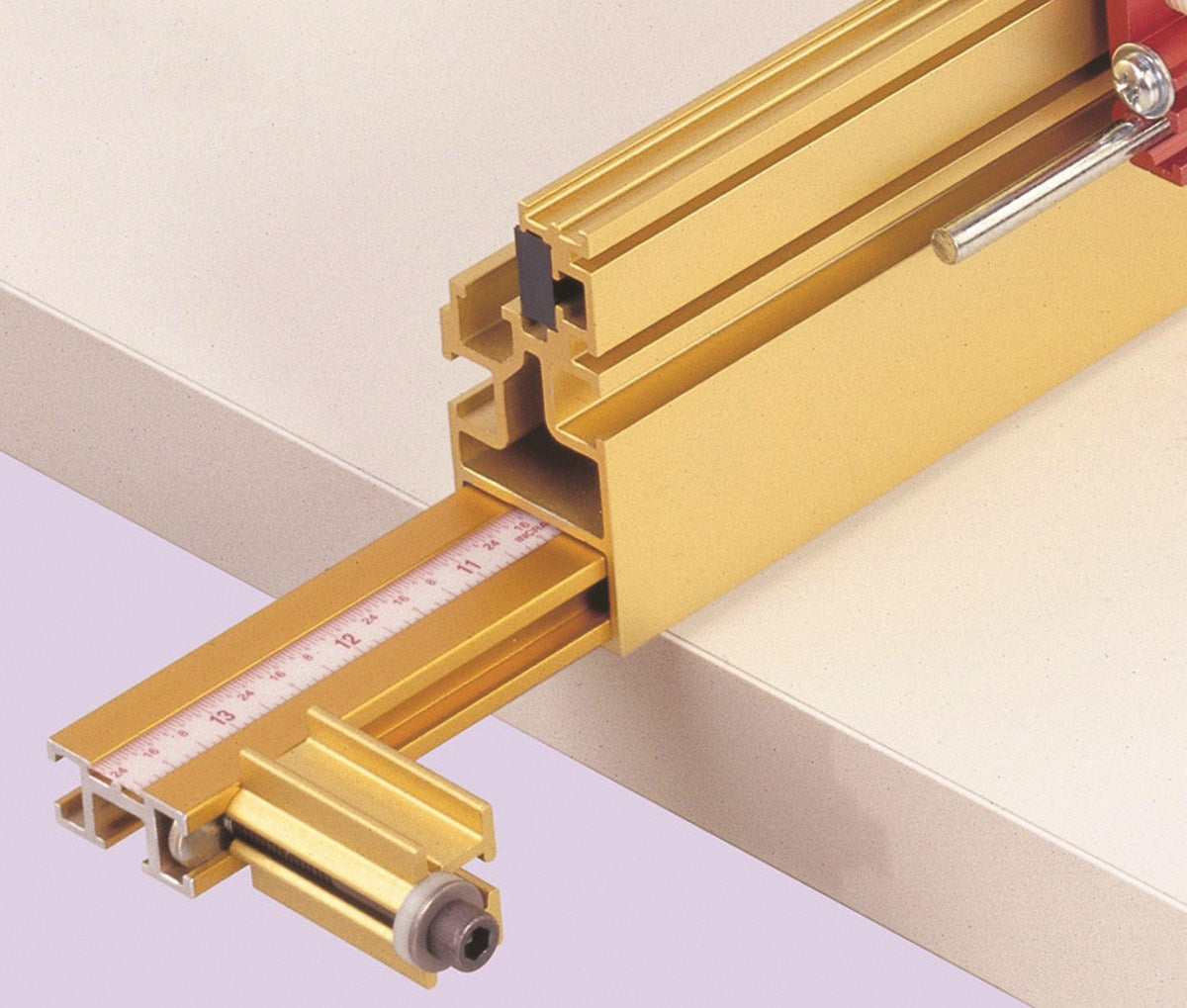 Incra LS Joinery Standard Fence Positioner System 685mm: Detailed view from side showing fine adjustable knobs