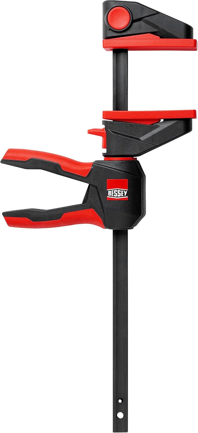 Bessey EZ360 One-Handed Clamp with Rotating Handle Grip 150x80mm in action