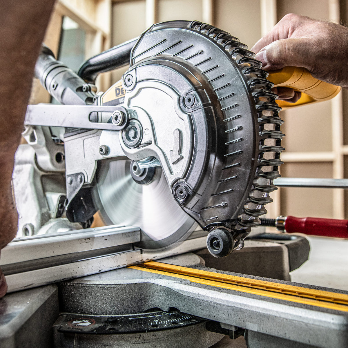 Trend 260mm x 30mm x 96T Aluminium/Plastic Circular Saw Blade