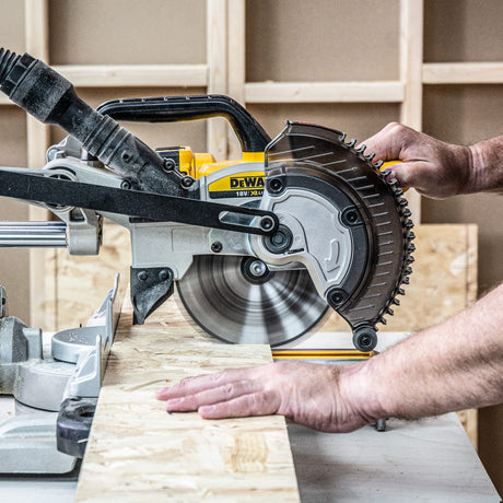 Trend 216mm x 30mm x 60T Fine Cut Off Cordless ATBR Mitre Saw Blade