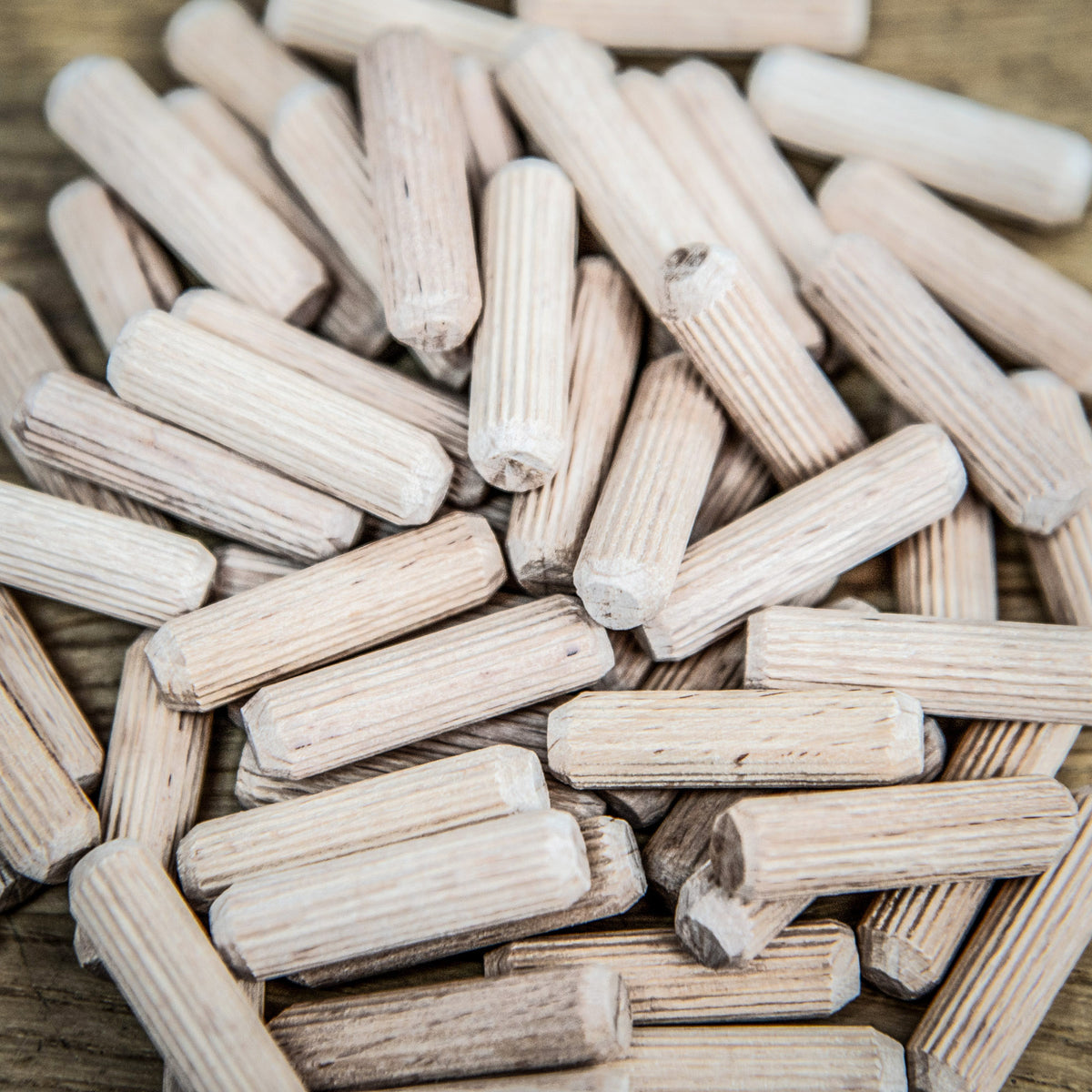 Trend 6 x 30mm Wooden Dowels Pack of 200