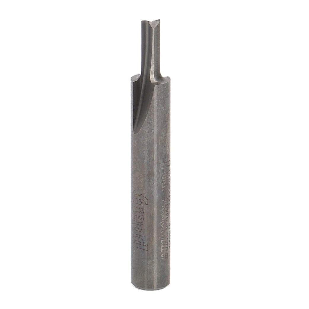 Freud Straight Router Bits Double Flute 1/4in Shank - Close-up view of carbide tip detail