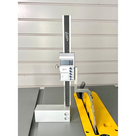 iGaging MiniMag Digital Height Gauge Magnetic Base 150mm Measuring Capacity on metal surface, large LCD display