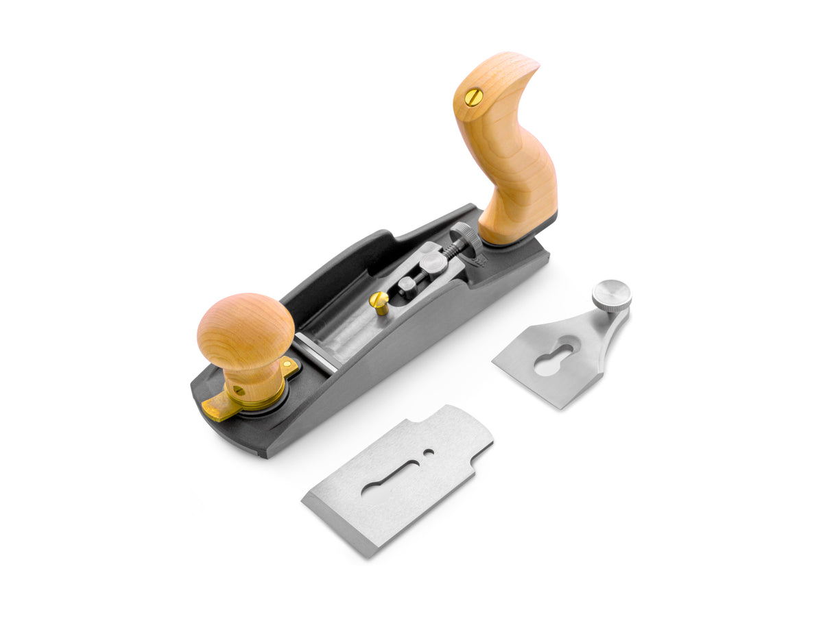 Melbourne Tool Company Low Angle Smoothing Plane showcasing precision blade adjustment