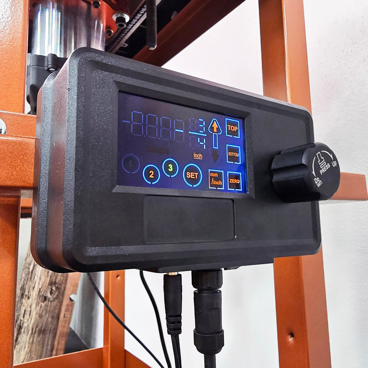 Sherwood Motorised DRO Router Lift with Round Body Router Motor 1800W, close-up view of precision machining tool