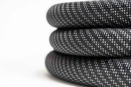 Shaper Tools Woven Dust Hose 2.5m, braided sleeve, tapered connector, antistatic properties