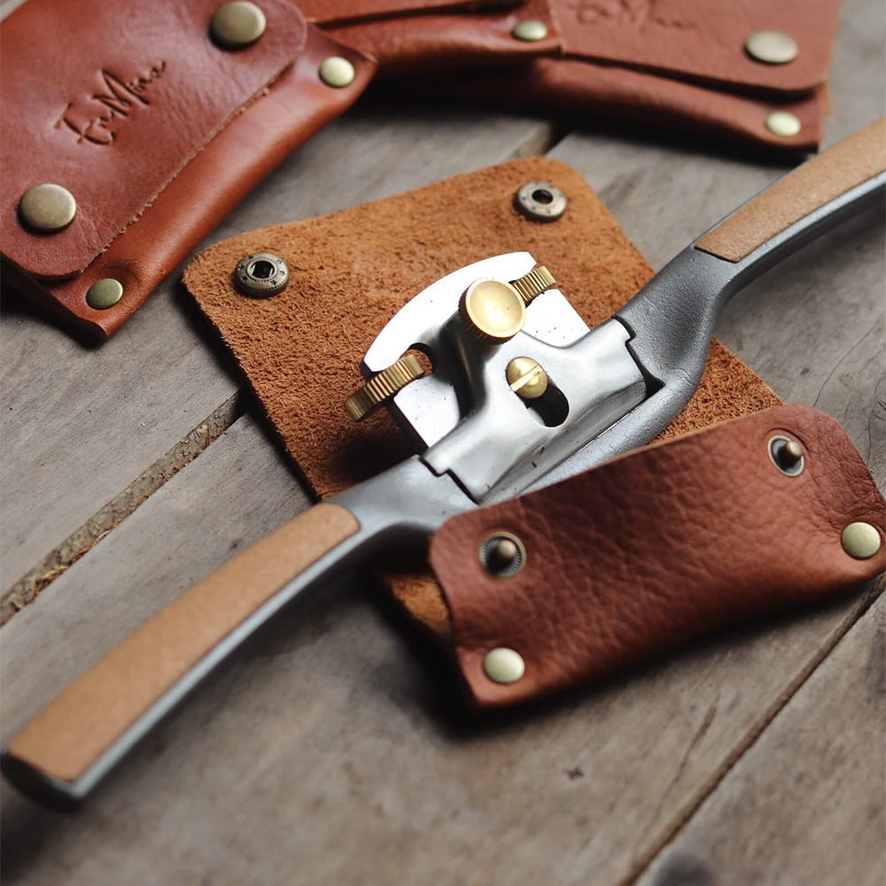 En Mina Leather Spokeshave Cover