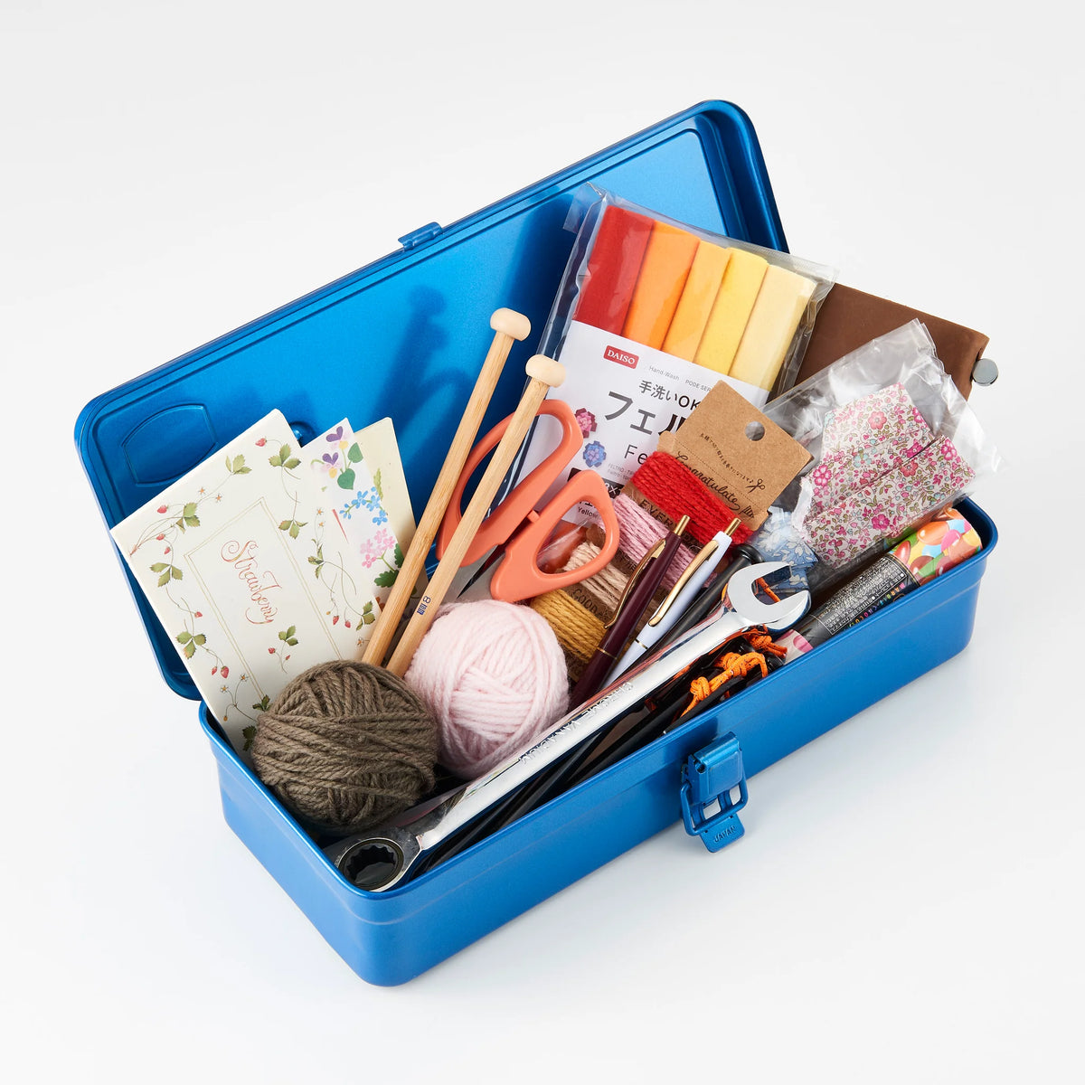 Toyo Steel 32cm Trunk Shape Lockable Toolbox
