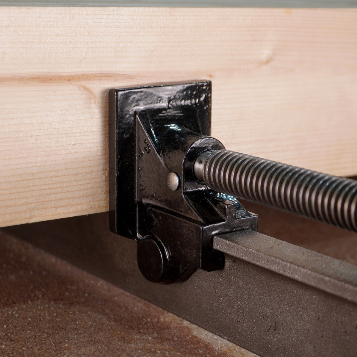 Torquata Heavy Duty Steel T-Bar Sash Clamp 750mm Capacity