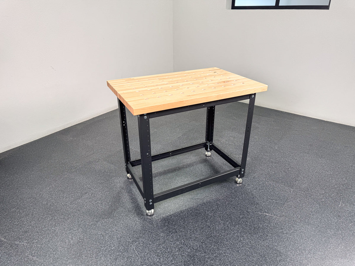 Torquata Workbench System 900 x 600 Workbench Kit with Dog Hole Top