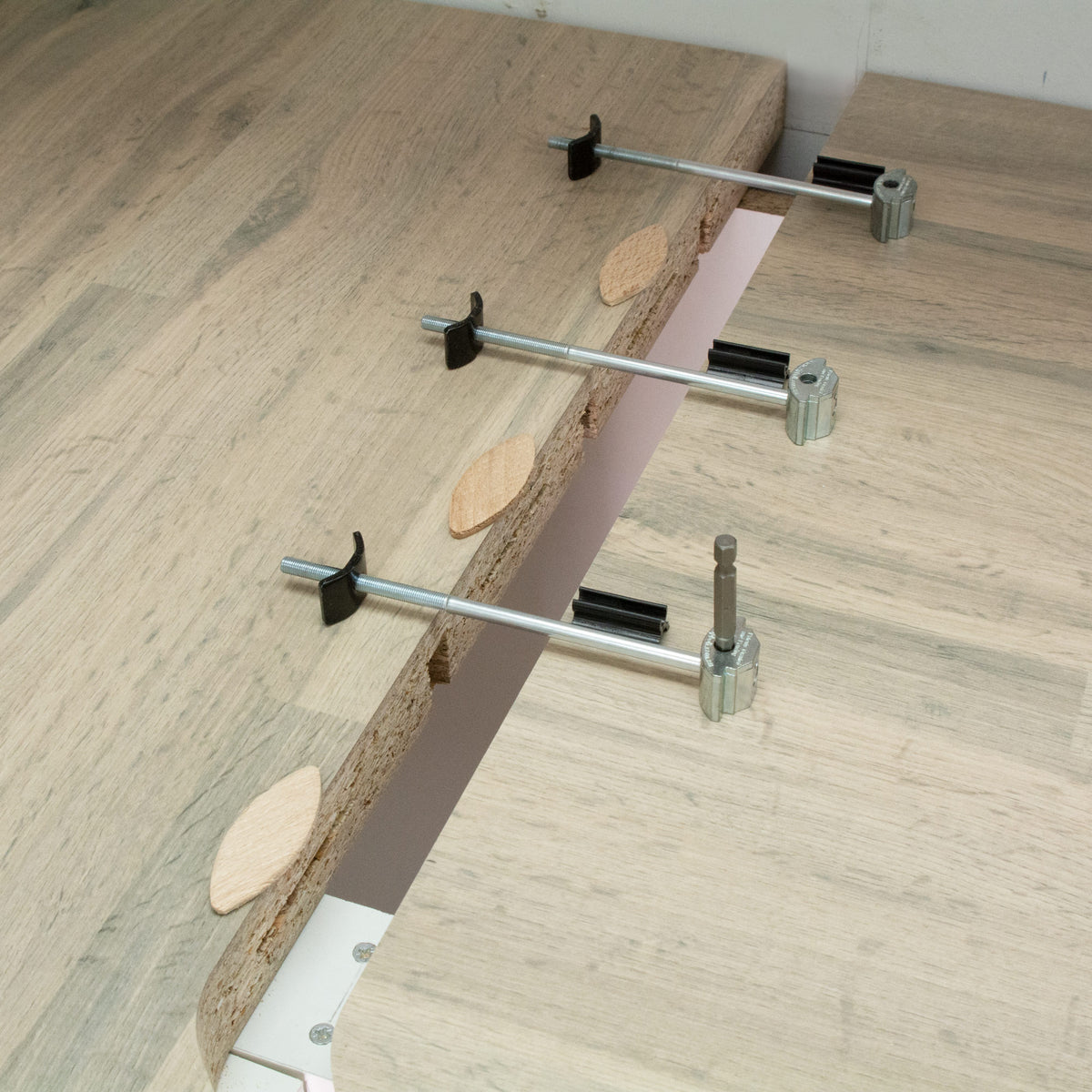 Trend ZIPBOLT Compact Laminate Worktop Connector Kit suits 26-40mm Material Thickness